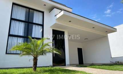 Linda Casa de Condomínio à Venda em Hortolândia-SP  3 Quartos, 3 Suítes, 2 Salas, 3 Banheiros, 4 Vagas - Jardim Golden Park Residence