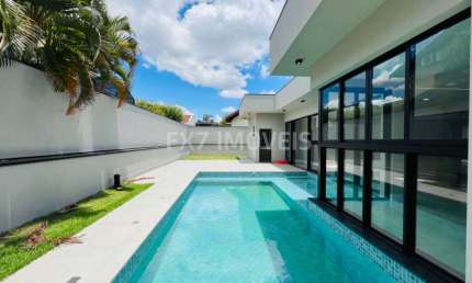 Casa com 3 quartos à venda na Rua Sandra Regina Costa Coghi, 10, Loteamento Mont Blanc Residence, Campinas