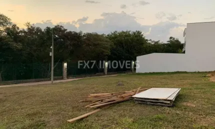 Casa em condomínio fechado com 3 quartos à venda na Avenida Francisco Alfredo Júnior, 617, Swiss Park, Campinas