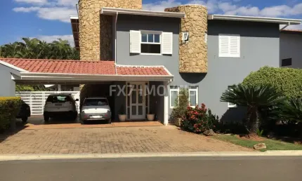 Casa de condomínio com 5 suítes 8 banheiros à venda, 452 m²