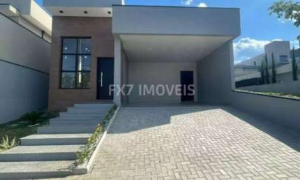 Casa de Condomínio de Luxo em Valinhos-SP, 3 Quartos, 3 Suítes, 3 Salas, 4 Banheiros, 4 Vagas - Imperdível!