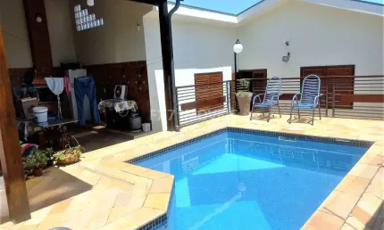 Casa com 3 quartos à venda na Rua Dona Elídia Ana de Campos, 80, Taquaral, Campinas