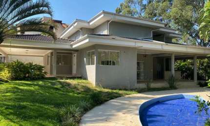 Casa a venda no Alphaville Campinas com 1000 metros de terreno e 5 suites