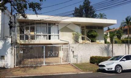Casa à venda no bairro Nova Campinas com 4 dormitórios