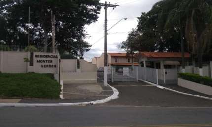 Casa de Condomínio no Residencial Montes Verdes no bairro Novo Campos Elisios