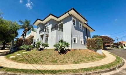 Casa de esquinta no Residencial Vivenda das Cerejeiras