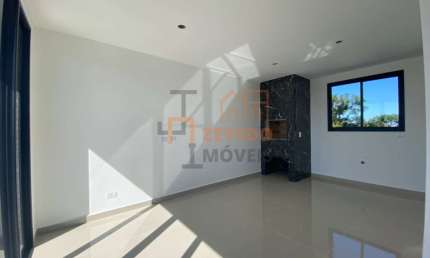Excelente Oportunidade Triplex de Alto Padrão no Balneário Gaivotas