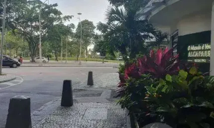 Apartamento à venda em Rio de Janeiro, Flamengo, com 2 quartos, 50m²