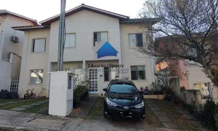 Sobrado para venda em Cotia condomínio Porto Seguro