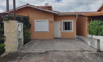 Casa terrea em Cotia condominio Recanto das Graças 2