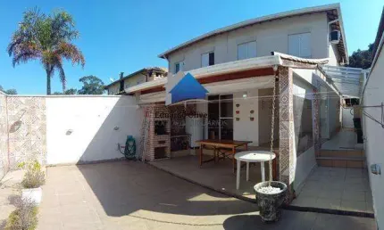 Casa em condomínio fechado com 3 quartos à venda na Rua Guarujá, 175, Centro, Cotia