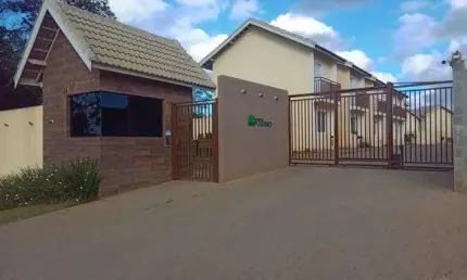 Casa com 2 quartos à venda na Rua dos Engenheiros, 64, Granja Viana, Cotia