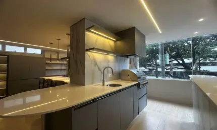 Apartamento com 3 quartos à venda no Gonzaga, Santos , 270 m2 por R$ 2.950.000