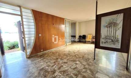 Casa em avenida com grande fluxo e forte apelo comercial no bairro Cidade Jardim