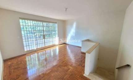 Casa com vocação comercial para alugar no Centro - Piracicaba/SP