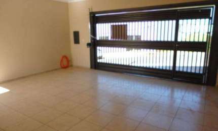 Casa à venda, 3 quartos, 1 suíte, 2 vagas, Jardim São Carlos - Rio das Pedras/SP