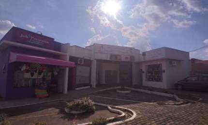 Salão comercial para alugar no bairro Terra Rica III