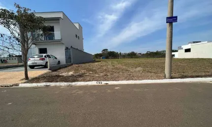 Terreno em condomínio fechado à venda no Campestre, Piracicaba 