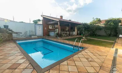 Casa à venda, 4 quartos, 1 suíte, 6 vagas, Nova Piracicaba - Piracicaba/SP