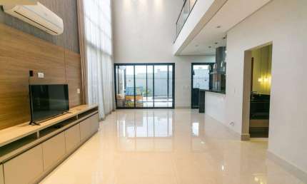 Casa em Condomínio à venda, 3 quartos, 1 suíte, 4 vagas, Villa D'áquila - Piracicaba/SP