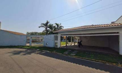Casa para aluguel, 3 quartos, 1 suíte, 2 vagas, Jardim Caxambu - Piracicaba/SP