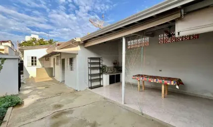 Casa à venda, 3 quartos, 3 banheiros, 1 vaga, Alto - Piracicaba/SP