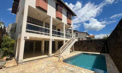 Casa à venda, 4 quartos, 3 suítes, 3 vagas, Centro - Piracicaba/SP