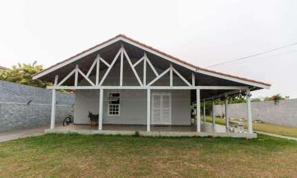 Casa à venda, 4 quartos, 2 suítes, 6 vagas, Dois Córregos - Piracicaba/SP