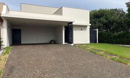 Casa em Condomínio para aluguel, 3 quartos, 1 suíte, 4 vagas, Vivendas de Java - Rio das Pedras/SP