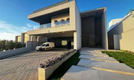 Casa em condomínio fechado com 5 quartos para alugar no Morato, Piracicaba 