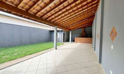 Edícula à venda, 1 quarto, 3 vagas, Loteamento Humberto Venturini - Piracicaba/SP