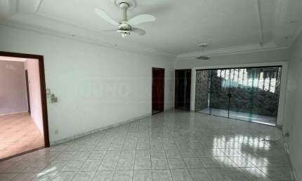 Casa para aluguel, 3 quartos, 1 suíte, 2 vagas, Santa Terezinha - Piracicaba/SP
