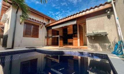 Casa à venda, 3 quartos, 1 suíte, 2 vagas, Alto da Pompéia - Piracicaba/SP