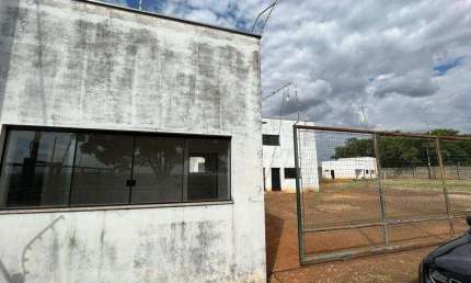 Prédio para alugar no Parque São Jorge, Piracicaba 