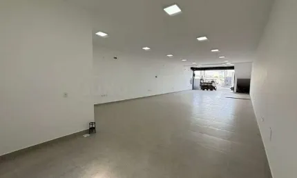 Salão para aluguel, 3 vagas, Santa Terezinha - Piracicaba/SP