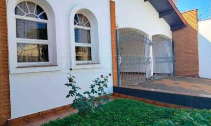 Casa à venda, 4 quartos, 1 suíte, 2 vagas, Paulista - Piracicaba/SP