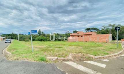 Terreno à venda no Recanto São Geraldo, Saltinho 
