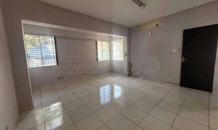 Casa Comercial para aluguel, 3 quartos, 1 vaga, Centro - Piracicaba/SP