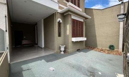 Casa Comercial para aluguel, 1 vaga, Centro - Piracicaba/SP