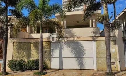Casa à venda, 3 quartos, 1 suíte, Centro - Rio das Pedras/SP
