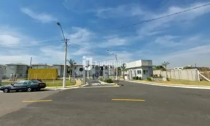 Casa em Condomínio para aluguel, 2 quartos, 1 vaga, São Jorge - Piracicaba/SP