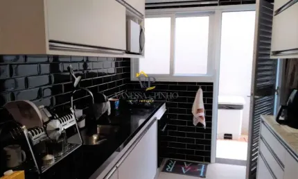 Casa para Venda em Atibaia, Nova Atibaia, 2 dormitórios, 2 suítes, 2 banheiros, 2 vagas