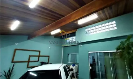 Casa para Venda em Atibaia, Nova Atibaia, 2 dormitórios, 2 suítes, 2 banheiros, 2 vagas