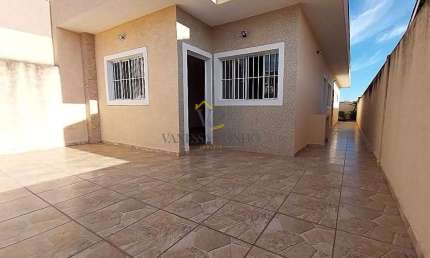 Casa para Locação em Atibaia, Nova Atibaia, 3 dormitórios, 1 suíte, 2 banheiros, 2 vagas