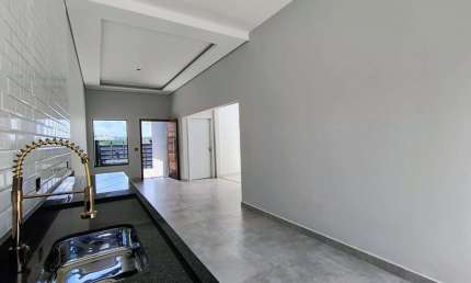 Casa para Venda em Atibaia, Nova Atibaia, 2 dormitórios, 2 suítes, 3 banheiros, 3 vagas