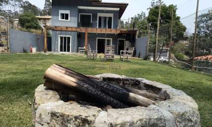 Casa para Venda em Atibaia, Bosque dos Eucalíptos, 3 dormitórios, 1 suíte, 3 banheiros, 2 vagas