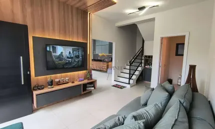 Casa para Venda em Atibaia, Nova Atibaia, 2 dormitórios, 2 suítes, 2 banheiros, 2 vagas