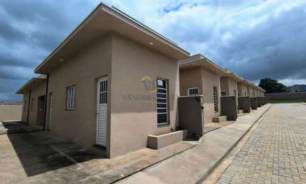 Casa em Condomínio para Locação em Bom Jesus dos Perdões, Sítio Santa Fé, 2 dormitórios, 1 banheiro, 1 vaga