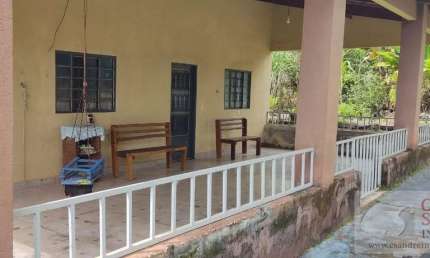Fazenda para Venda em Cocalzinho de Goiás, Zona  Rural, 3 dormitórios, 1 banheiro, 1 vaga