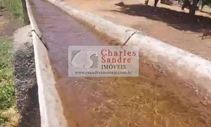 Chácara para Venda em Bela Vista de Goiás, Zona Rural, 2 dormitórios, 1 banheiro, 1 vaga